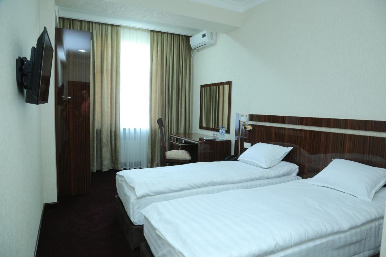 טשקנט Hotel Grand Capital מראה חיצוני תמונה