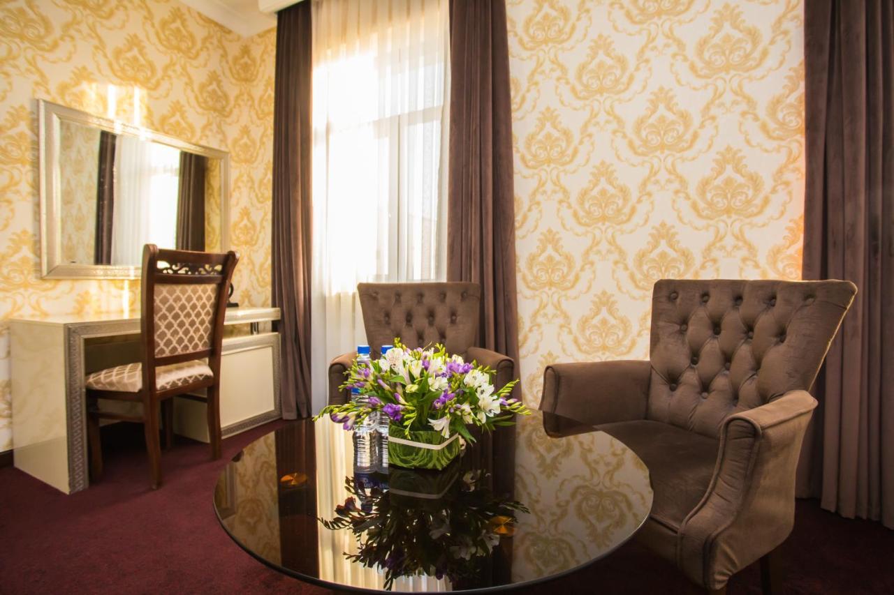 טשקנט Hotel Grand Capital מראה חיצוני תמונה