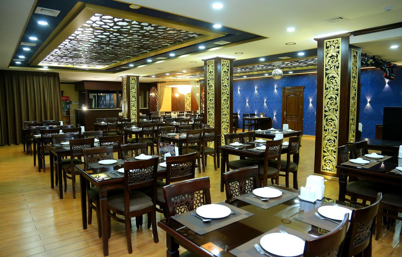טשקנט Hotel Grand Capital מראה חיצוני תמונה