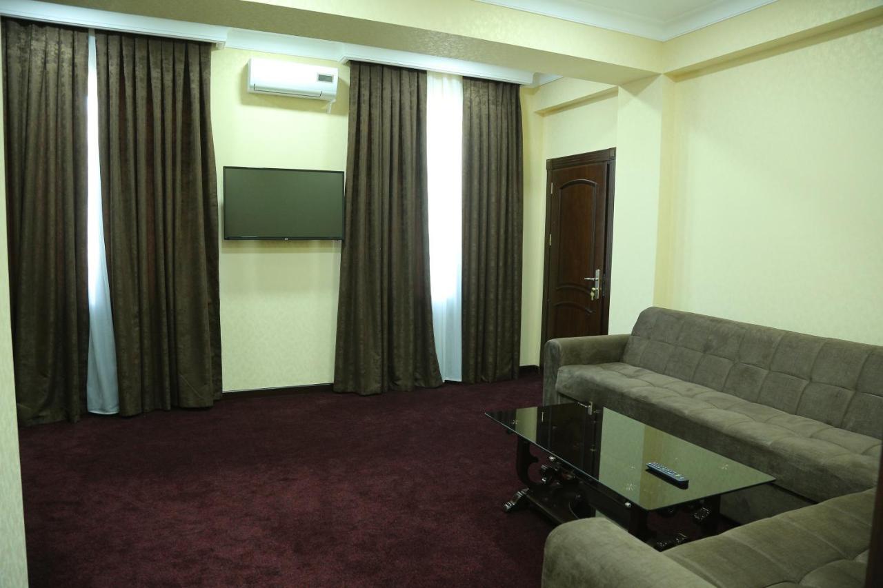 טשקנט Hotel Grand Capital מראה חיצוני תמונה