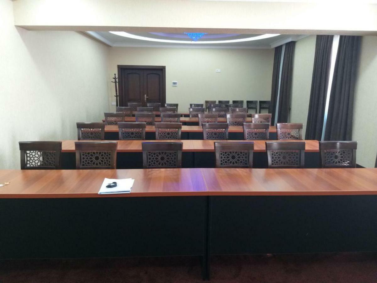 טשקנט Hotel Grand Capital מראה חיצוני תמונה