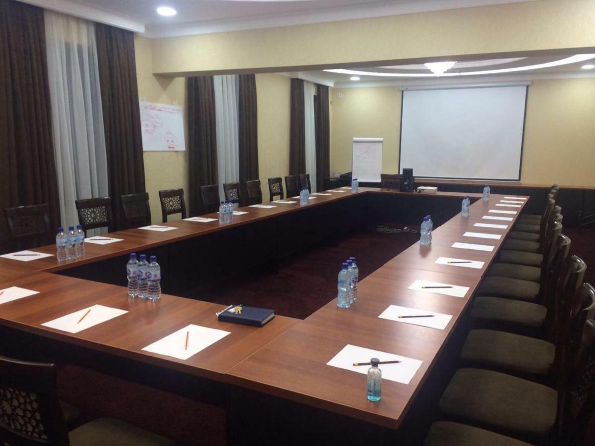 טשקנט Hotel Grand Capital מראה חיצוני תמונה